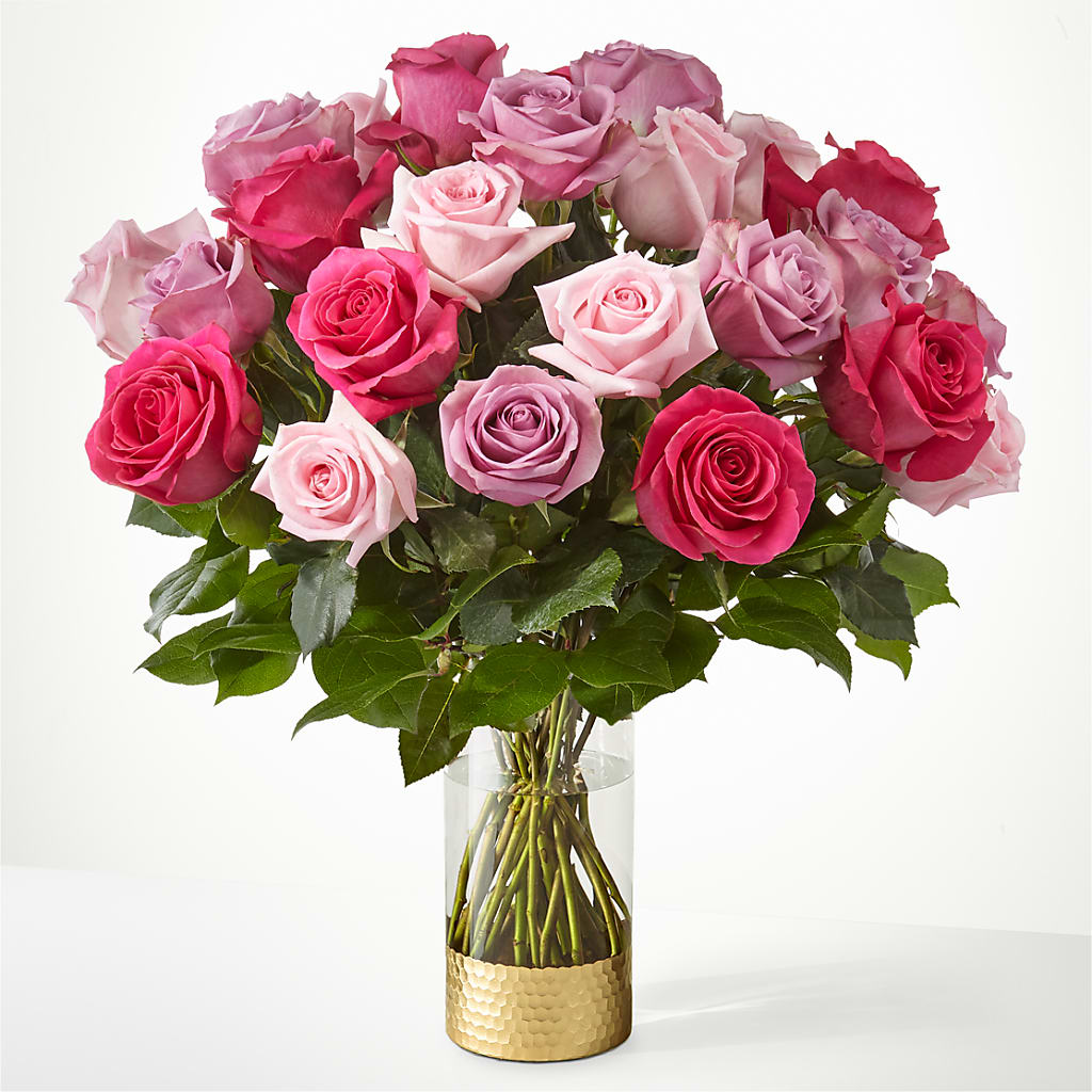 Pure Beauty Mixed Roses – Velvet Leaf And Stem, Las Vegas NV