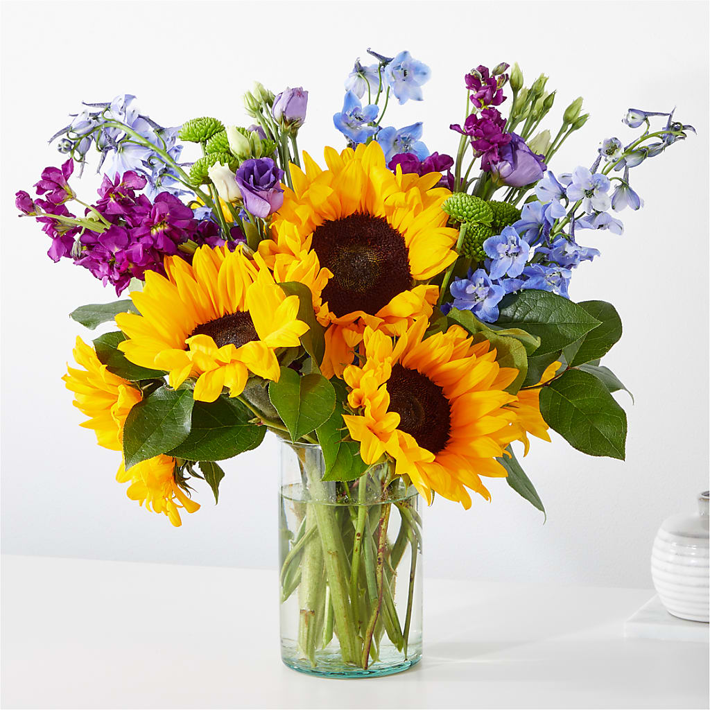 Catching Rays Bouquet – Velvet Leaf And Stem, Las Vegas NV
