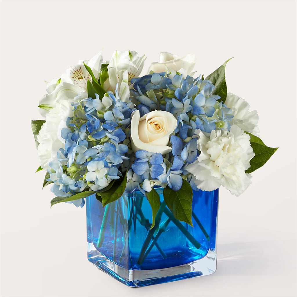Soothing Waters Bouquet – Velvet Leaf And Stem, Las Vegas NV