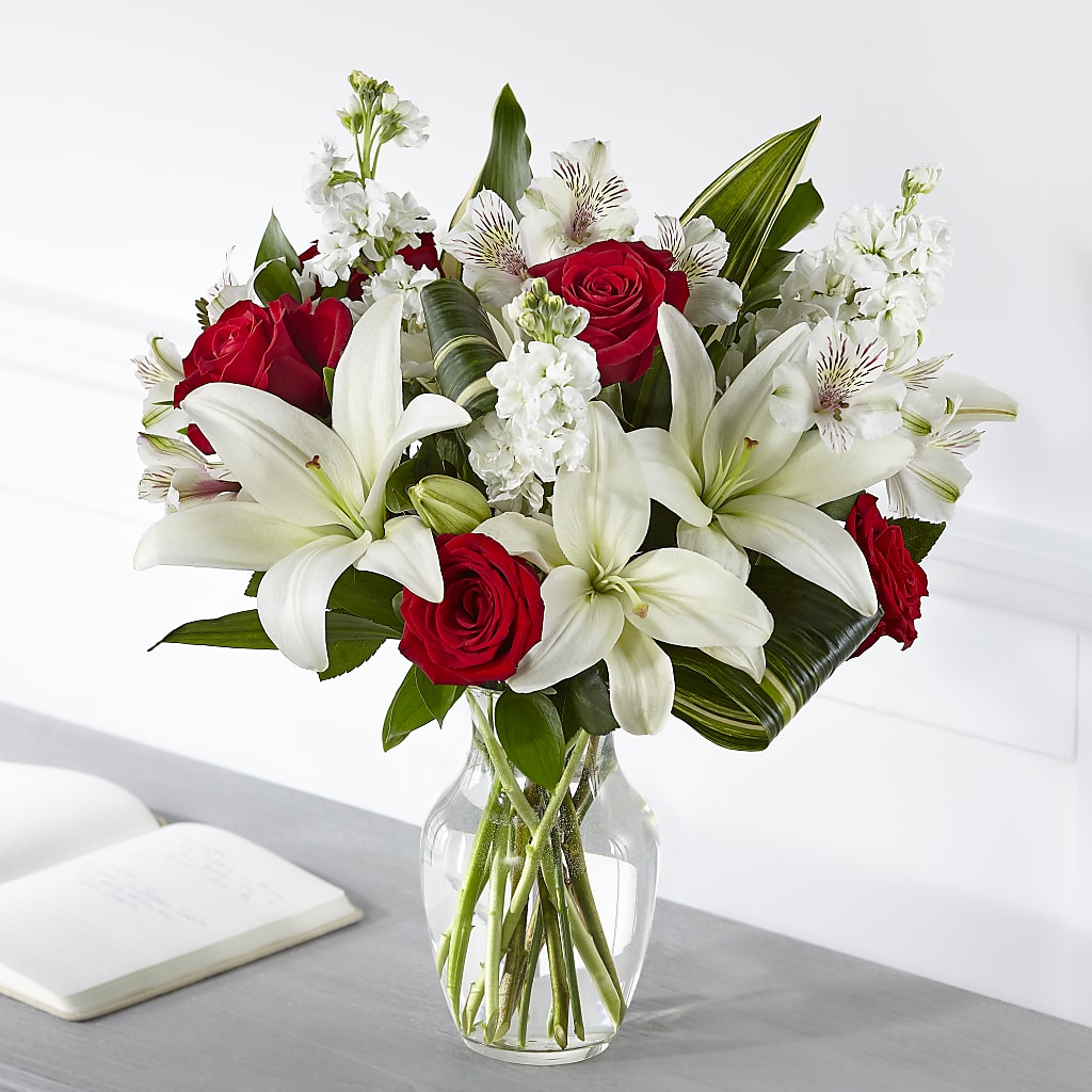 Loving Respect Bouquet – Velvet Leaf And Stem, Las Vegas NV