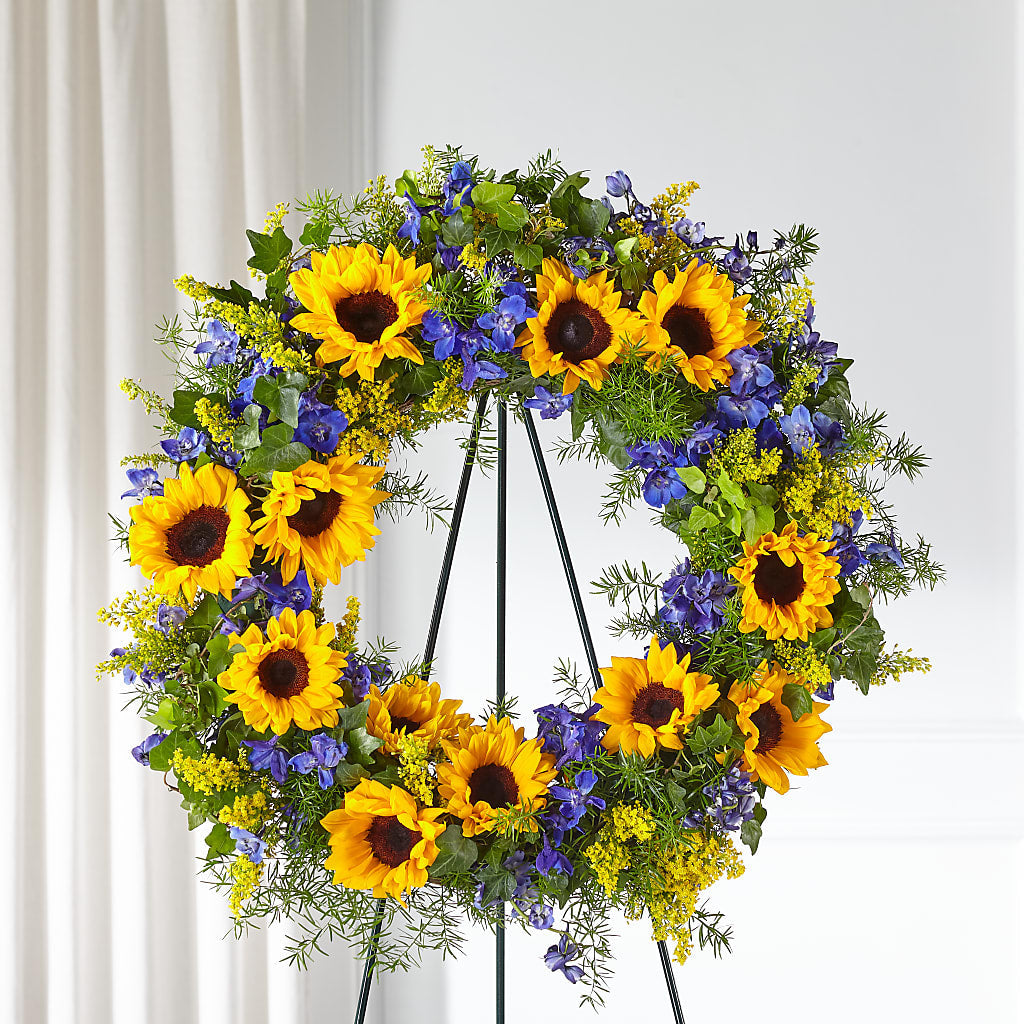 Bright Rays Wreath – Velvet Leaf And Stem, Las Vegas NV