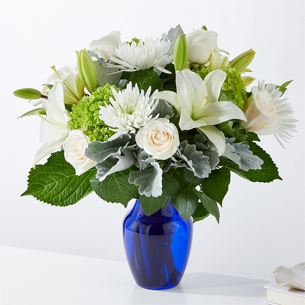 Snowy Dreams Bouquet – Velvet Leaf And Stem, Las Vegas NV