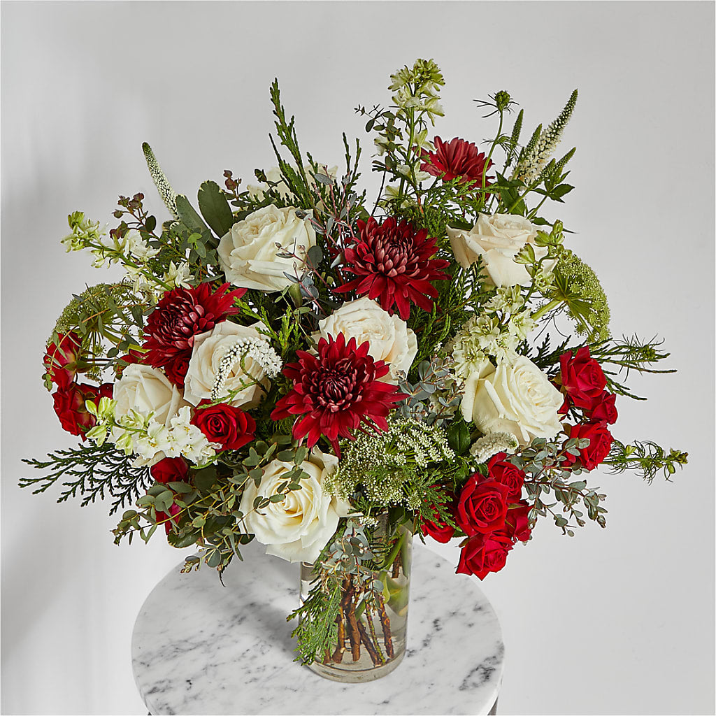 Favorite Traditions Bouquet – Velvet Leaf And Stem, Las Vegas NV
