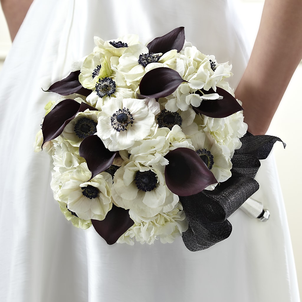 To Have and To Hold Bouquet – Velvet Leaf And Stem, Las Vegas NV