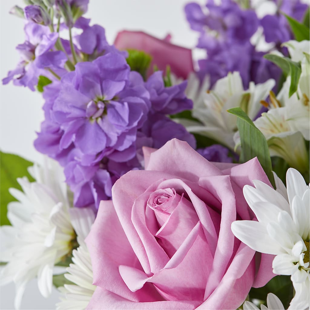 Garden of Peace Bouquet –  Velvet Leaf And Stem, Las Vegas NV