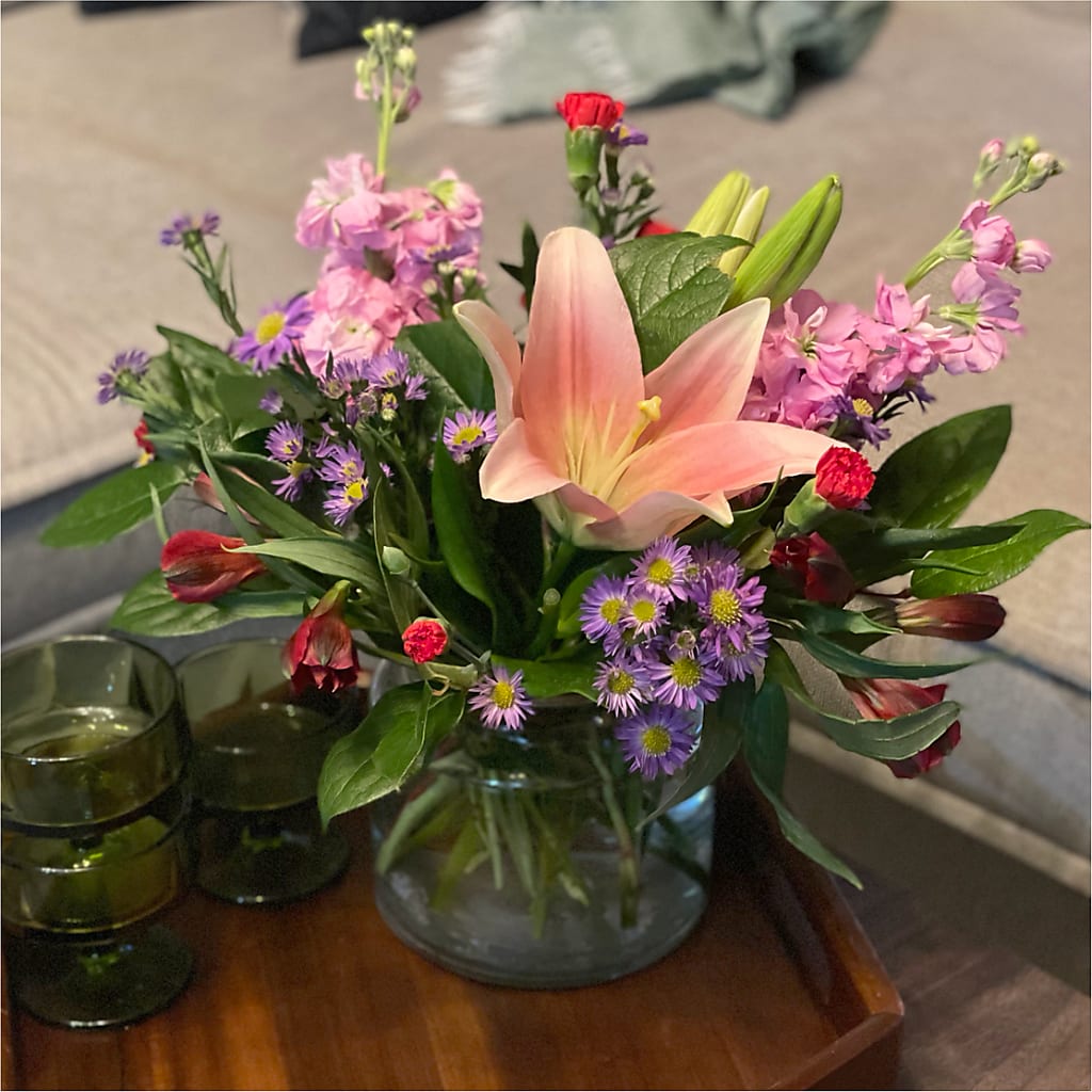 Romantique Bouquet –  Velvet Leaf And Stem, Las Vegas NV