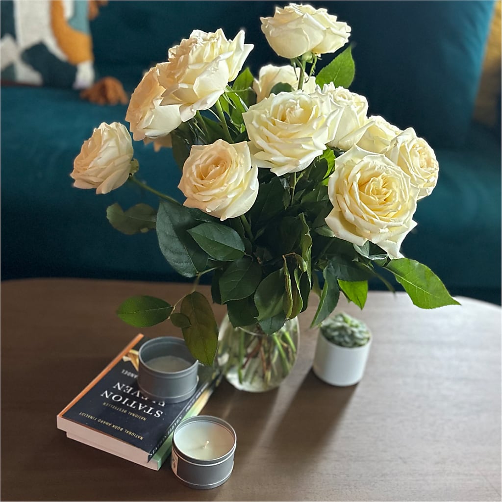 Long Stem Yellow Rose Bouquet –  Velvet Leaf And Stem, Las Vegas NV