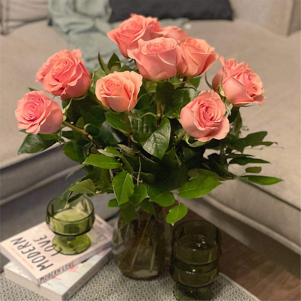 Long Stem Pink Rose Bouquet –  Velvet Leaf And Stem, Las Vegas NV