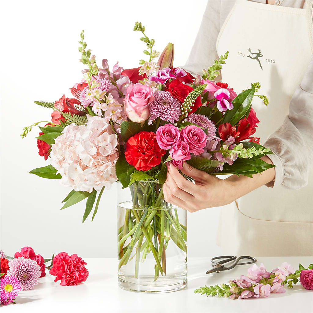 Swooning Over You - A Luxury Florist Original –  Velvet Leaf And Stem, Las Vegas NV