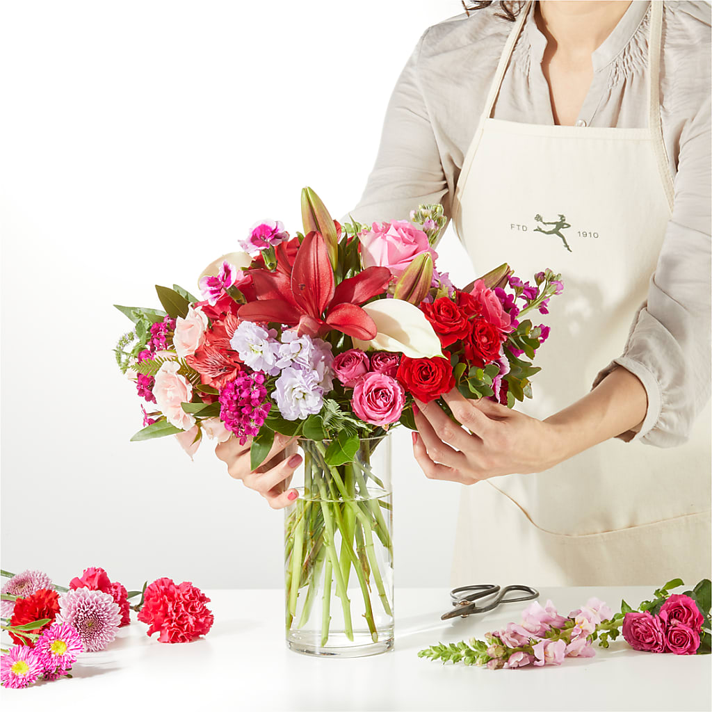 Swooning Over You - A Luxury Florist Original –  Velvet Leaf And Stem, Las Vegas NV