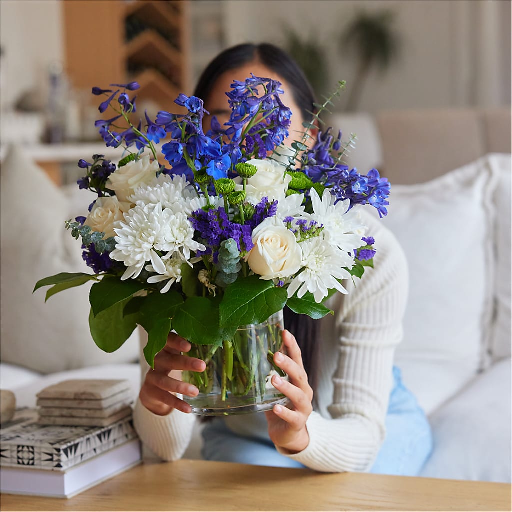 Cerulean Waves Bouquet –  Velvet Leaf And Stem, Las Vegas NV