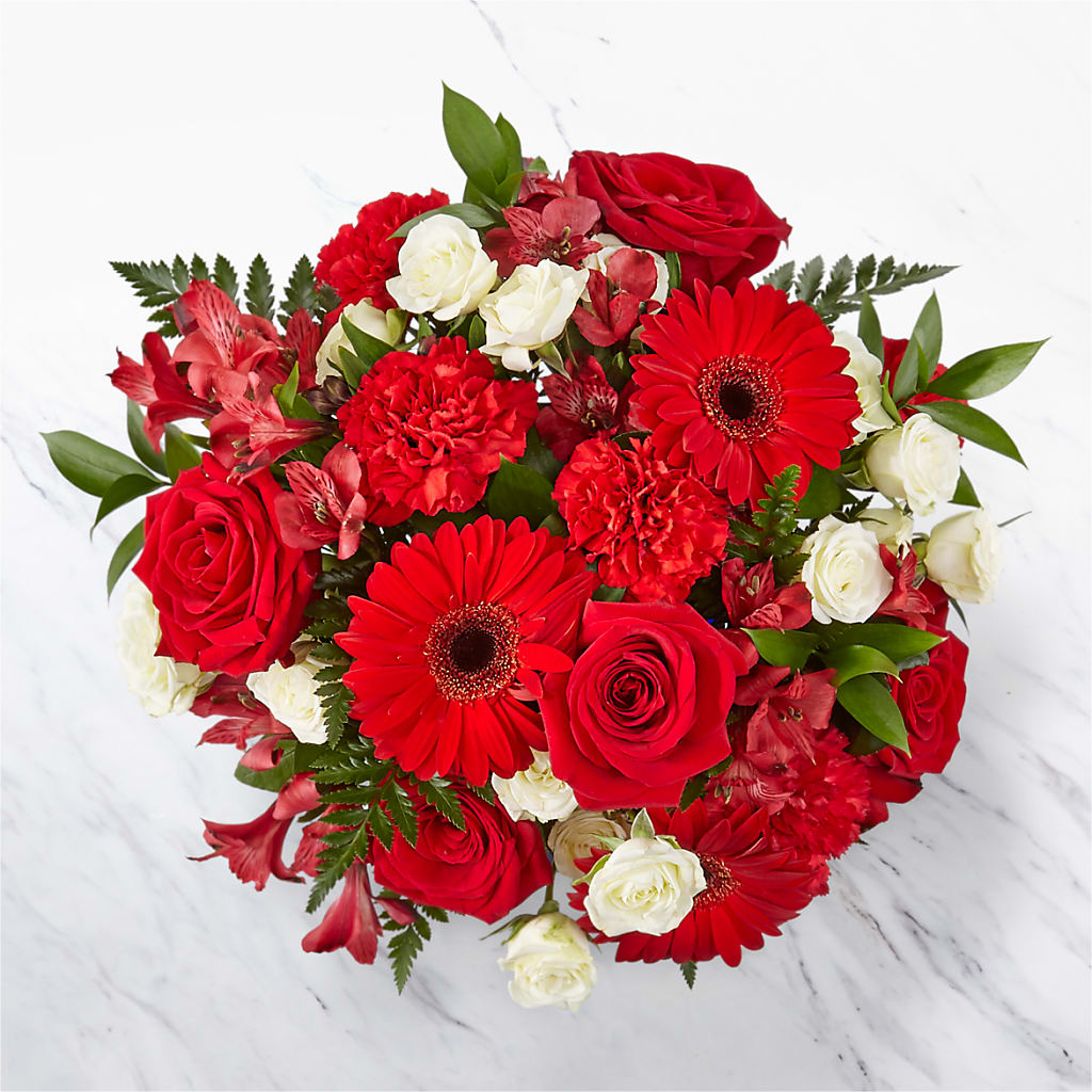 Hearts Embrace Bouquet –  Velvet Leaf And Stem, Las Vegas NV