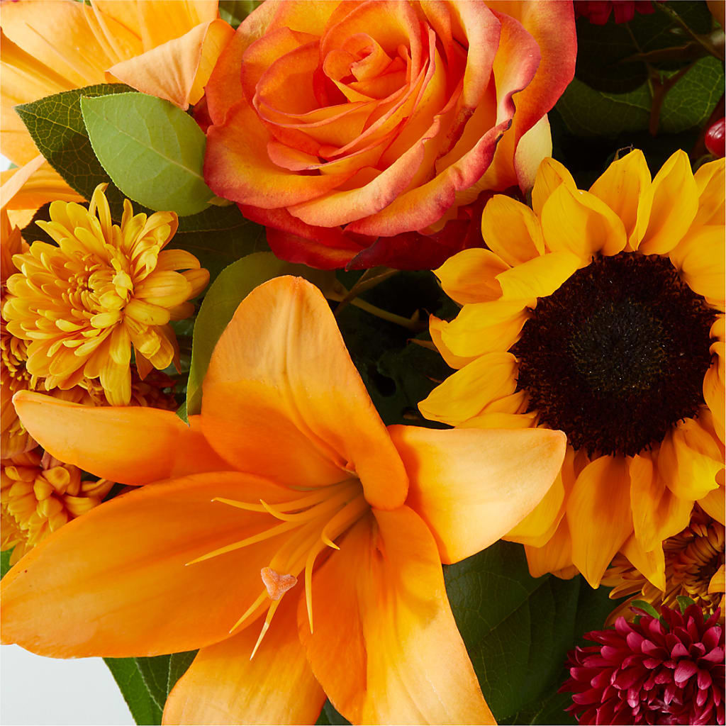 Grateful Centerpiece –  Velvet Leaf And Stem, Las Vegas NV