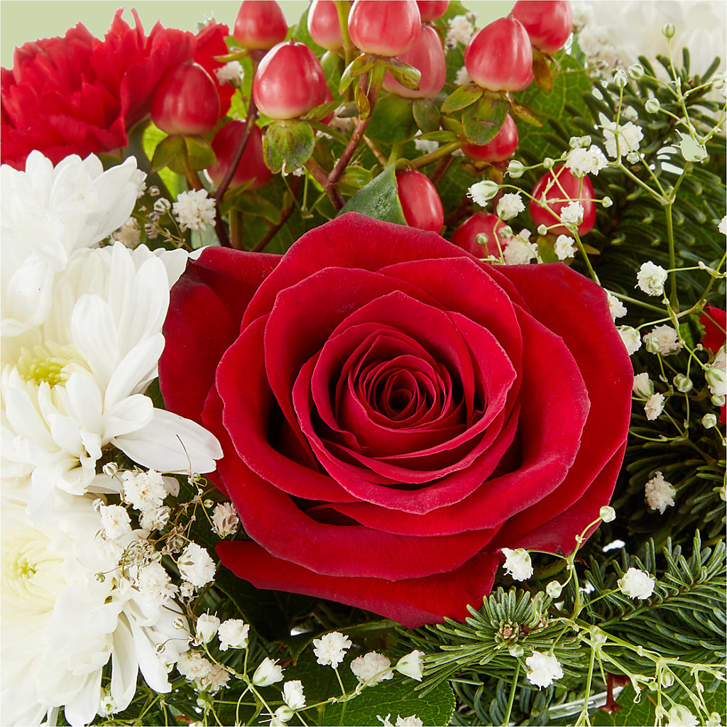 Chance of Flurries Bouquet –  Velvet Leaf And Stem, Las Vegas NV