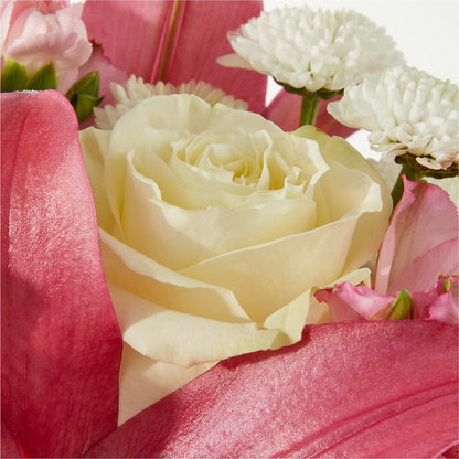 Piece of Cake Bouquet –  Velvet Leaf And Stem, Las Vegas NV