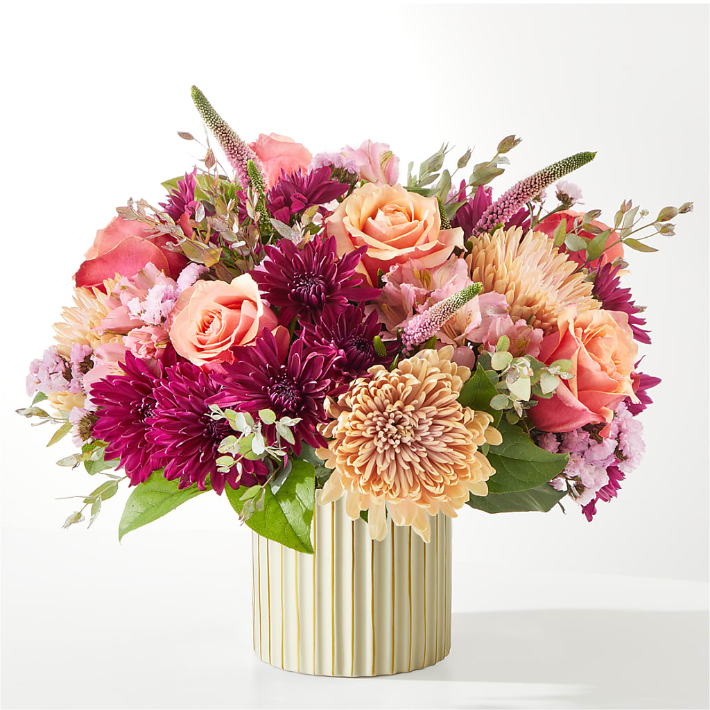 Berry Cobbler Bouquet with Ivory Vase –  Velvet Leaf And Stem, Las Vegas NV