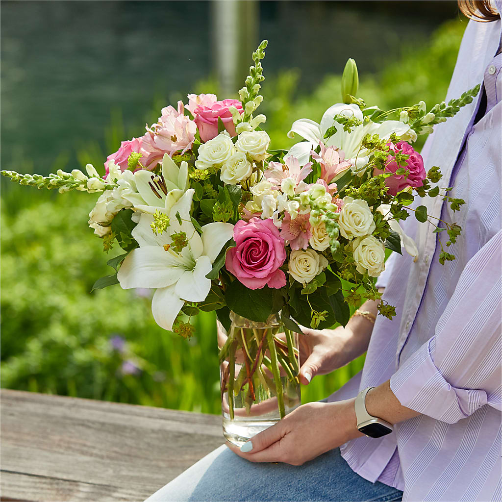 Fondly Bouquet –  Velvet Leaf And Stem, Las Vegas NV